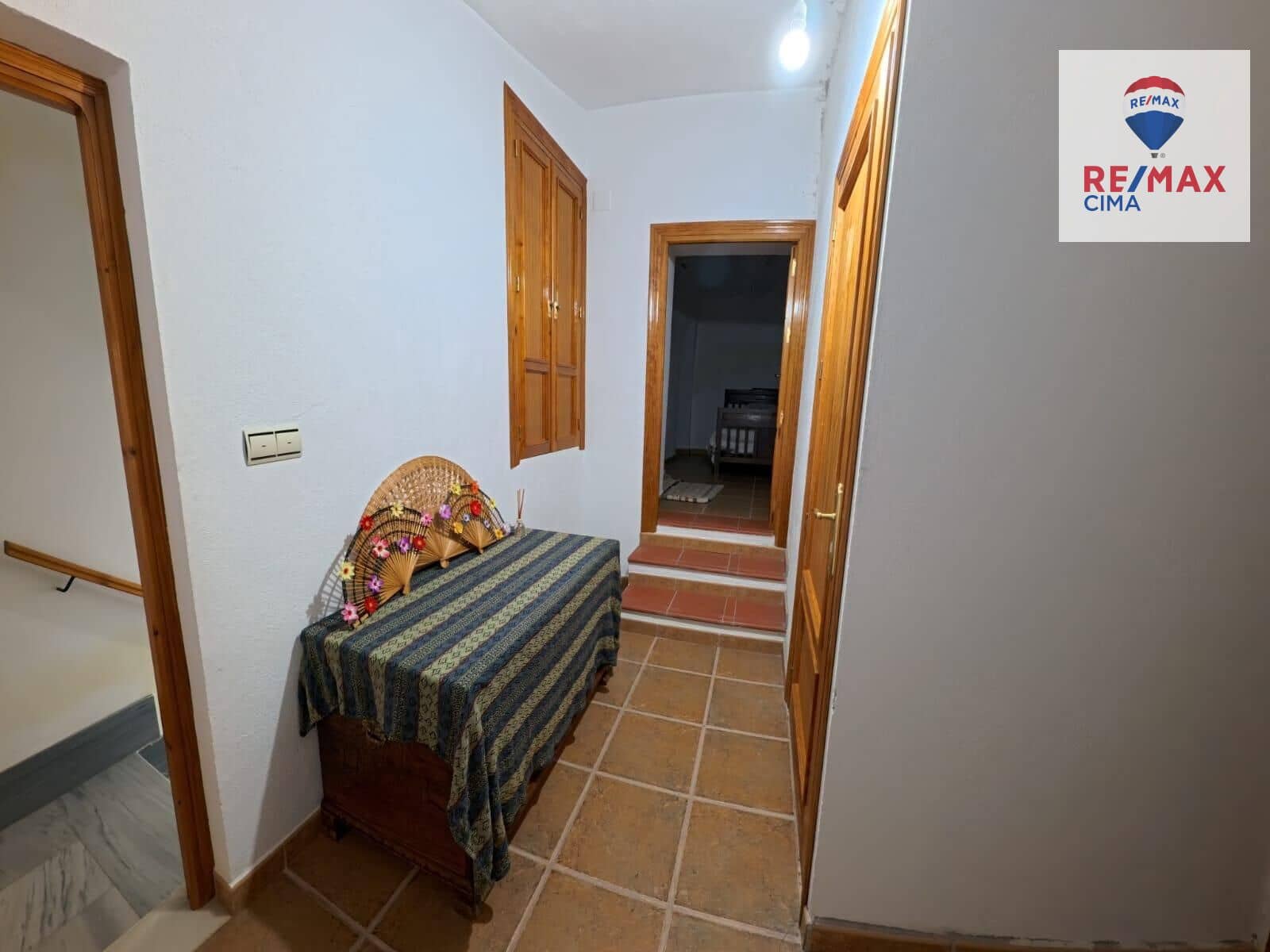 4 soveværelse Byhus til salg i Cullar - € 55.000 (Ref: 9247119)