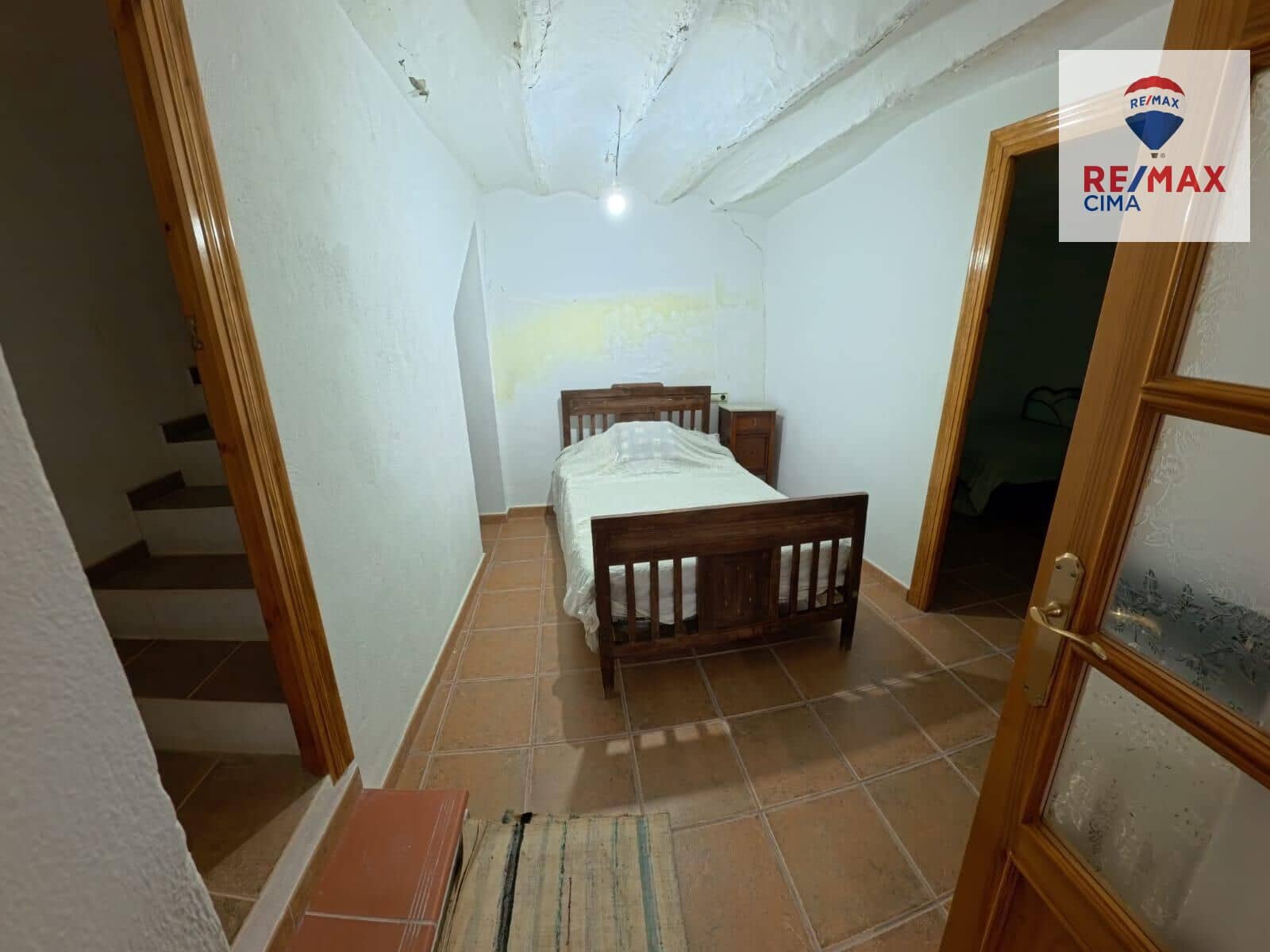 4 soveværelse Byhus til salg i Cullar - € 55.000 (Ref: 9247119)