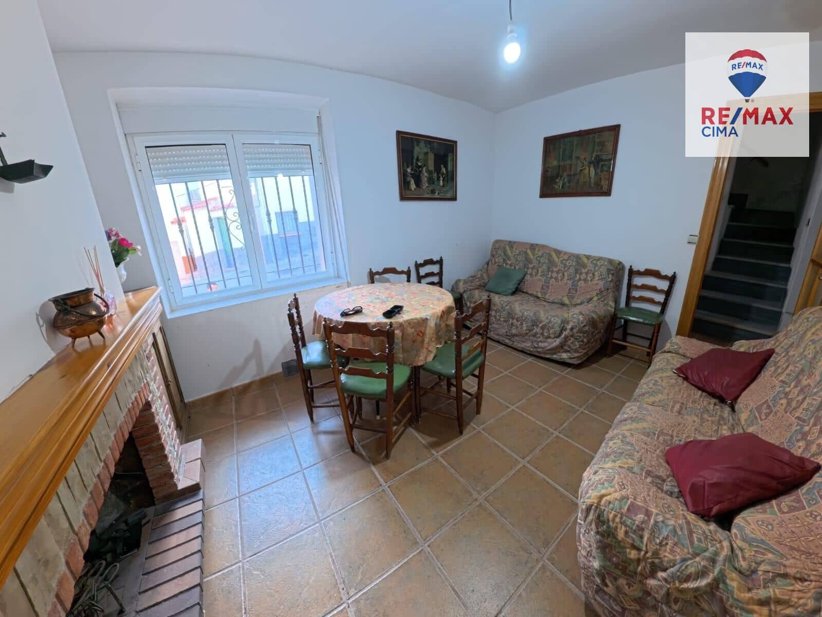 4 soveværelse Byhus til salg i Cullar - € 55.000 (Ref: 9247119)