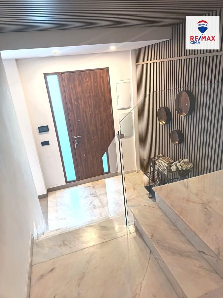 4 bedroom Villa for sale in Zujar - € 255,000 (Ref: 9257554)