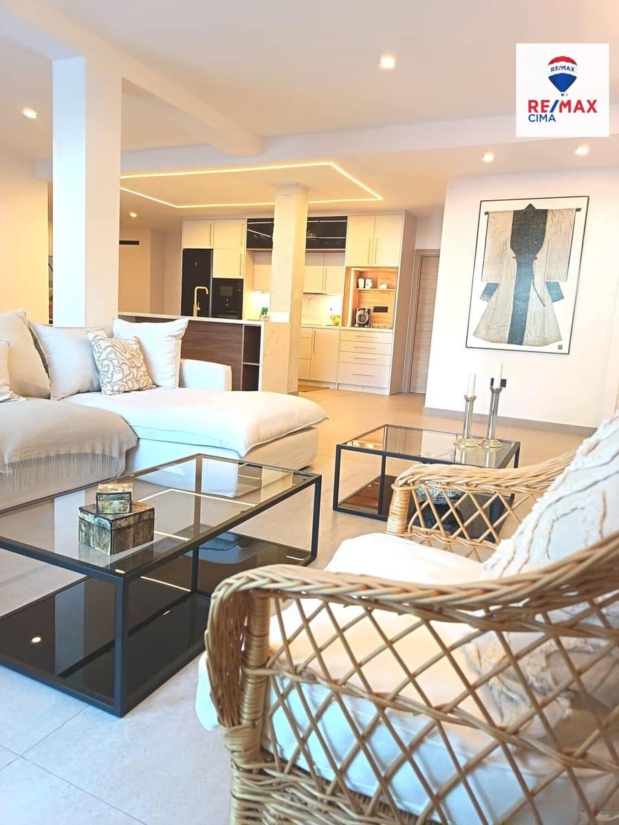 4 bedroom Villa for sale in Zujar - € 255,000 (Ref: 9257554)