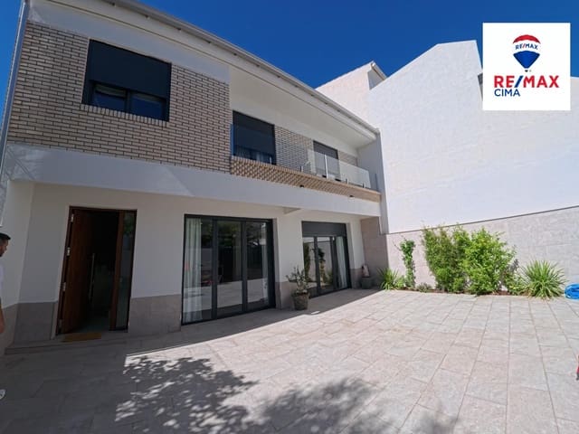 4 sypialnia Willa na sprzedaż w Zújar - 255 000 € (Ref: 9257554)