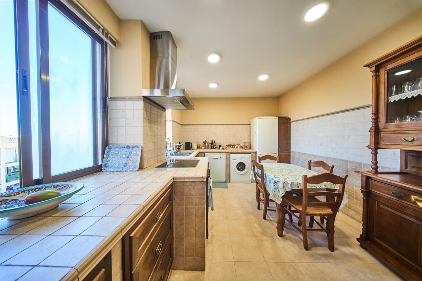 3 bedroom Flat for rent in Granada city - € 960 (Ref: 9257555)