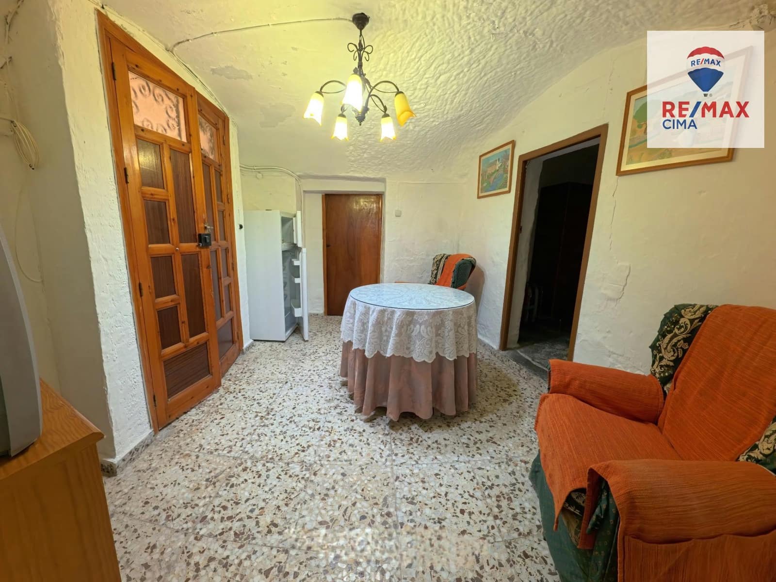 4 bedroom Townhouse for sale in Freila with garage - € 55,000 (Ref: 9272795)