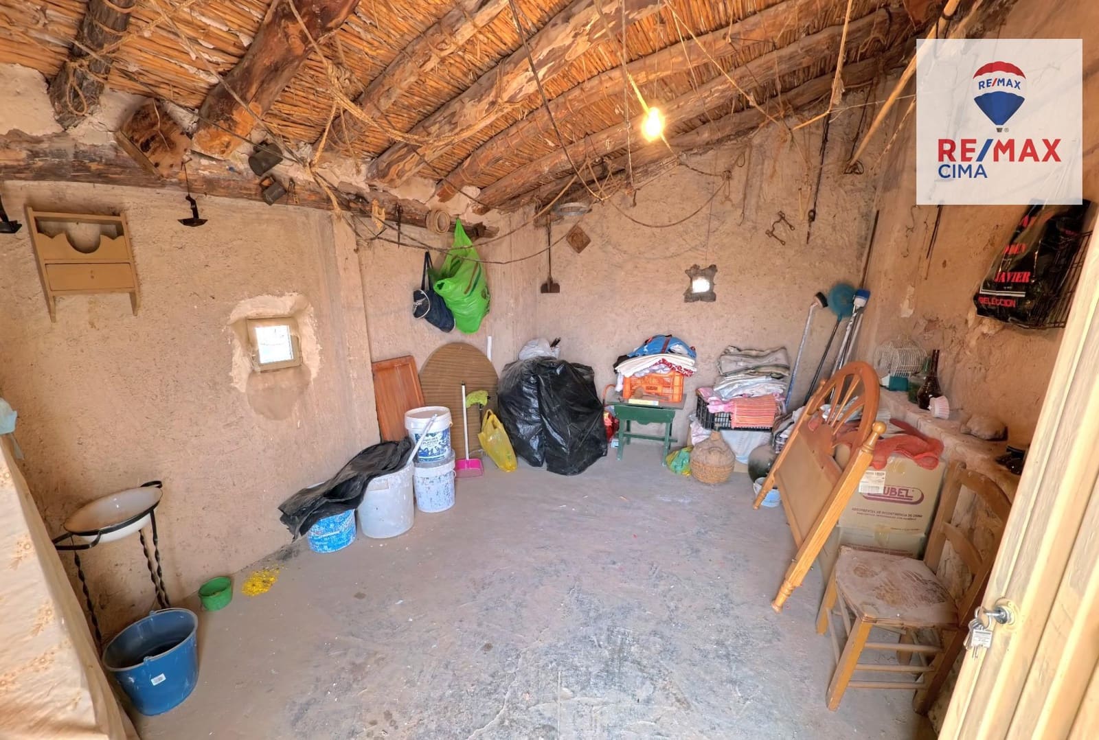 4 bedroom Townhouse for sale in Freila with garage - € 55,000 (Ref: 9272795)