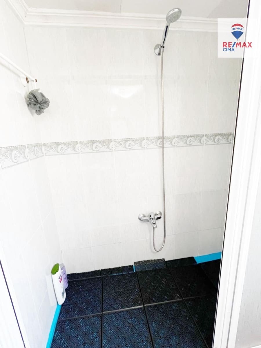 5 bedroom Townhouse for sale in Cortes de Baza - € 75,000 (Ref: 9272796)