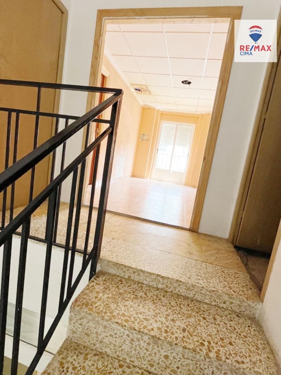 5 bedroom Townhouse for sale in Cortes de Baza - € 75,000 (Ref: 9272796)