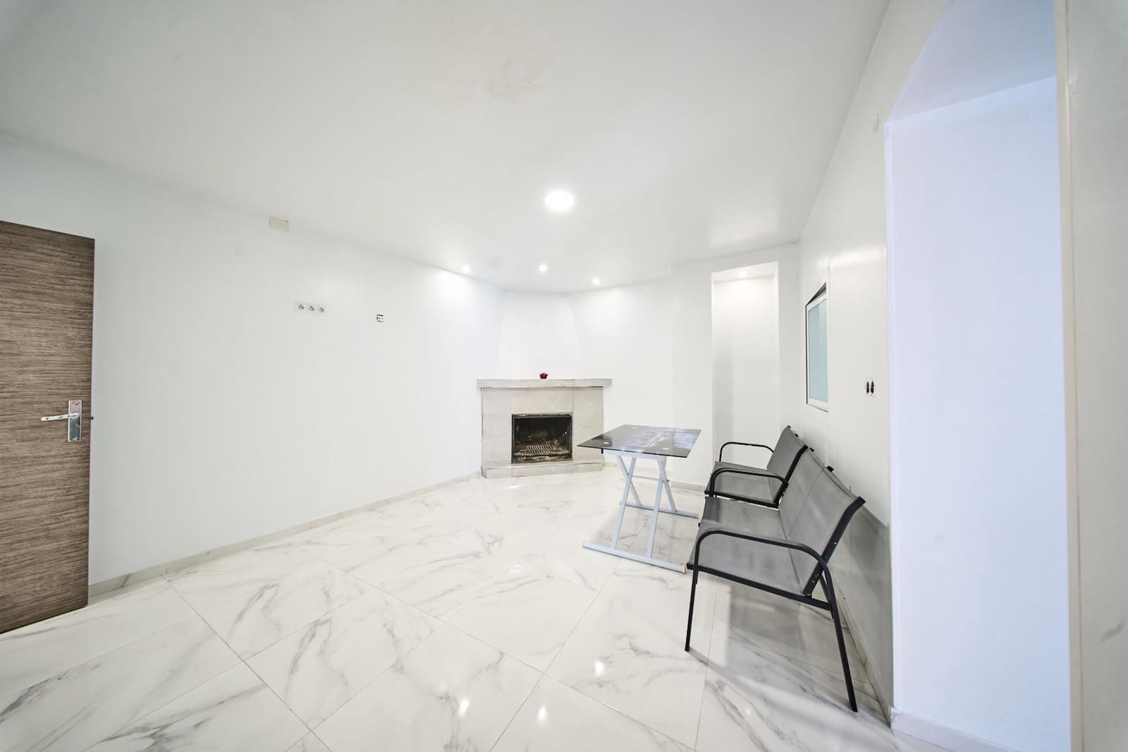 3 camera da letto Villetta a Schiera in vendita in Lachar con garage - 107.000 € (Rif: 9282389)