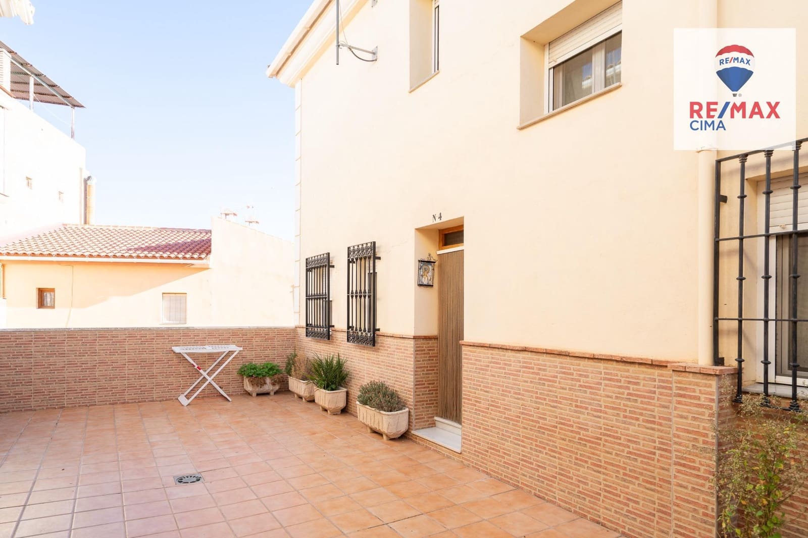 4 chambre Appartement à vendre à Zujar avec garage - 78 000 € (Ref: 9301226)