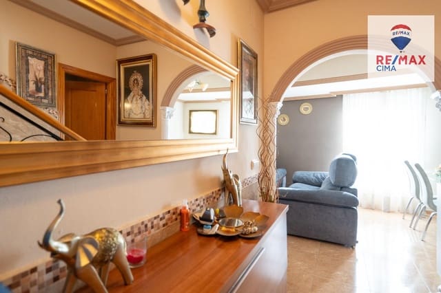 4 slaapkamer Appartement te koop in Zújar met garage - € 78.000 (Ref: 9301226)