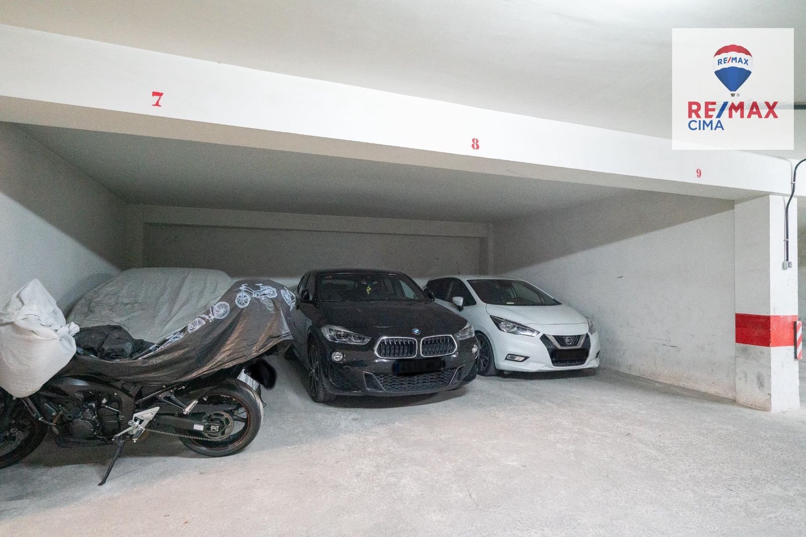 4 slaapkamer Appartement te koop in Zujar met garage - € 78.000 (Ref: 9301226)