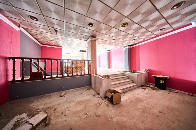 Local Commercial à vendre à Camino de Ronda - Rosaleda, Grenade ville - 350 000 € (Ref: 9303732)