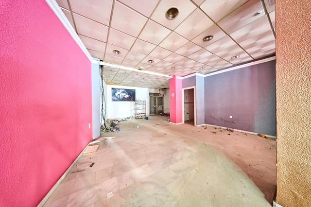 Local Commercial à vendre à Camino de Ronda - Rosaleda, Grenade ville - 350 000 € (Ref: 9303732)