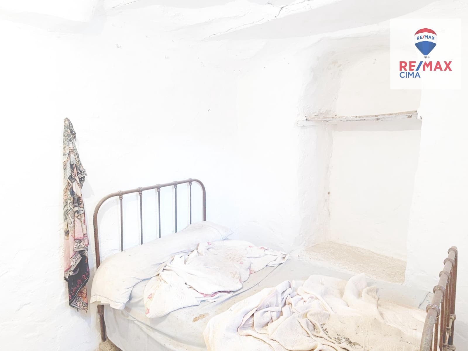 4 soverom Hus til salgs i Zujar - € 15 000 (Ref: 9305130)