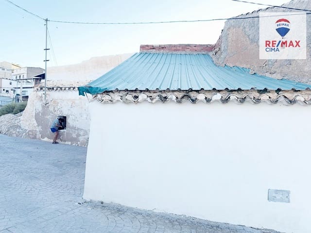 4 soverom Hus til salgs i Zújar - € 15 000 (Ref: 9305130)