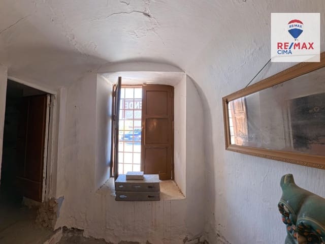 Finka/Dom wiejski na sprzedaż w Benamaurel - 50 000 € (Ref: 9335240)