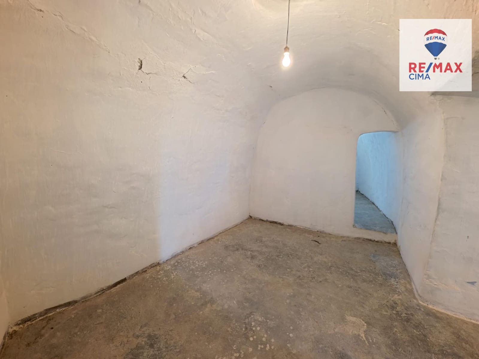 Finka/Dom wiejski na sprzedaż w Benamaurel - 50 000 € (Ref: 9335240)