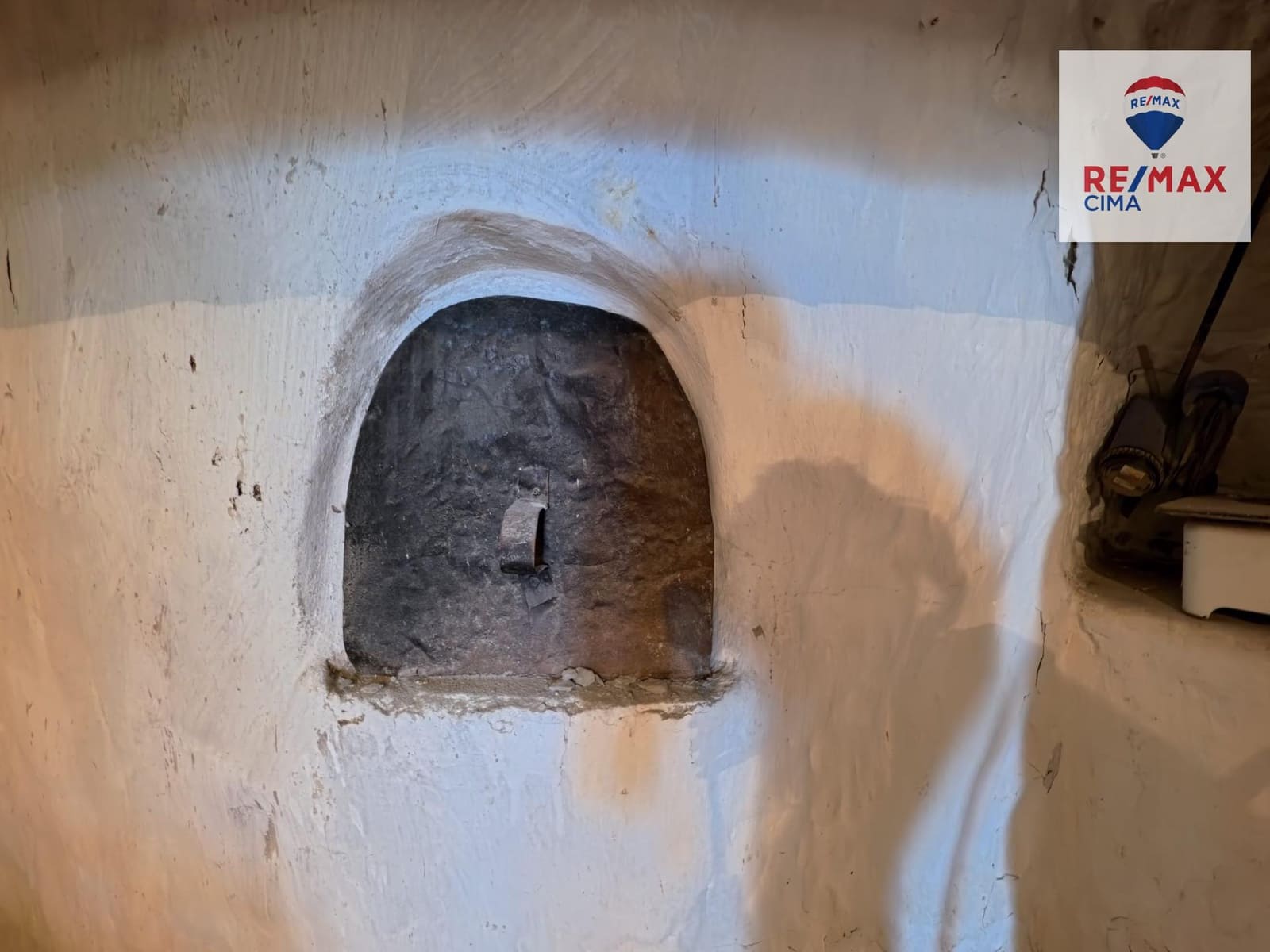 Finka/Dom wiejski na sprzedaż w Benamaurel - 50 000 € (Ref: 9335240)