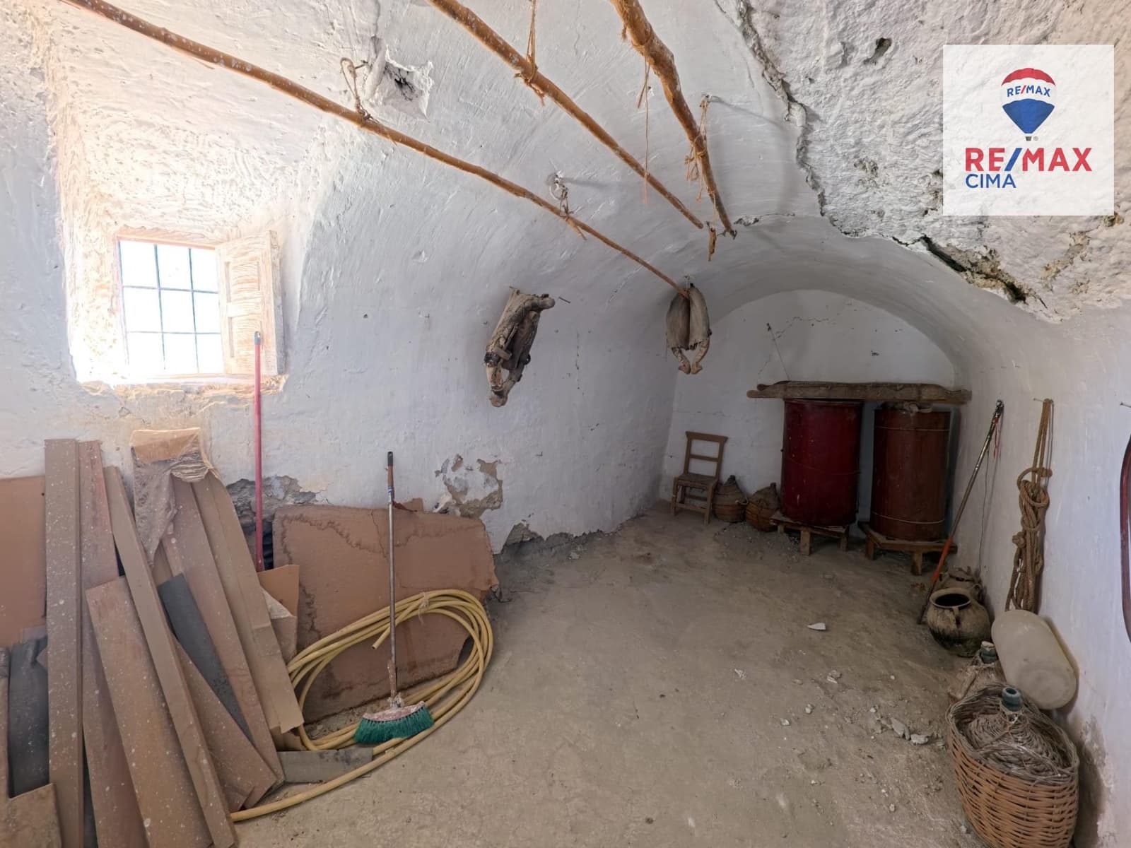 Finka/Dom wiejski na sprzedaż w Benamaurel - 50 000 € (Ref: 9335240)