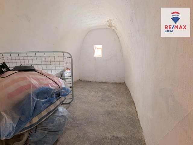 Finka/Dom wiejski na sprzedaż w Benamaurel - 50 000 € (Ref: 9335240)