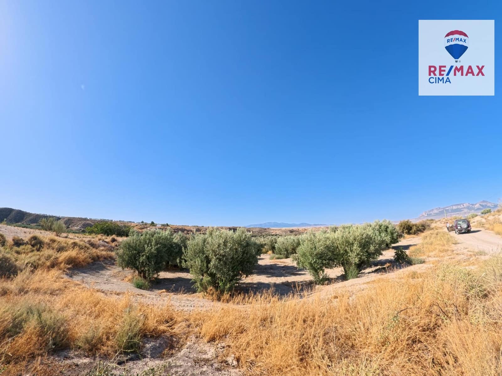 Finka/Dom wiejski na sprzedaż w Benamaurel - 50 000 € (Ref: 9335240)