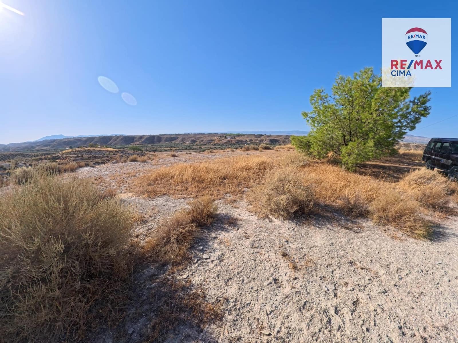 Finka/Dom wiejski na sprzedaż w Benamaurel - 50 000 € (Ref: 9335240)