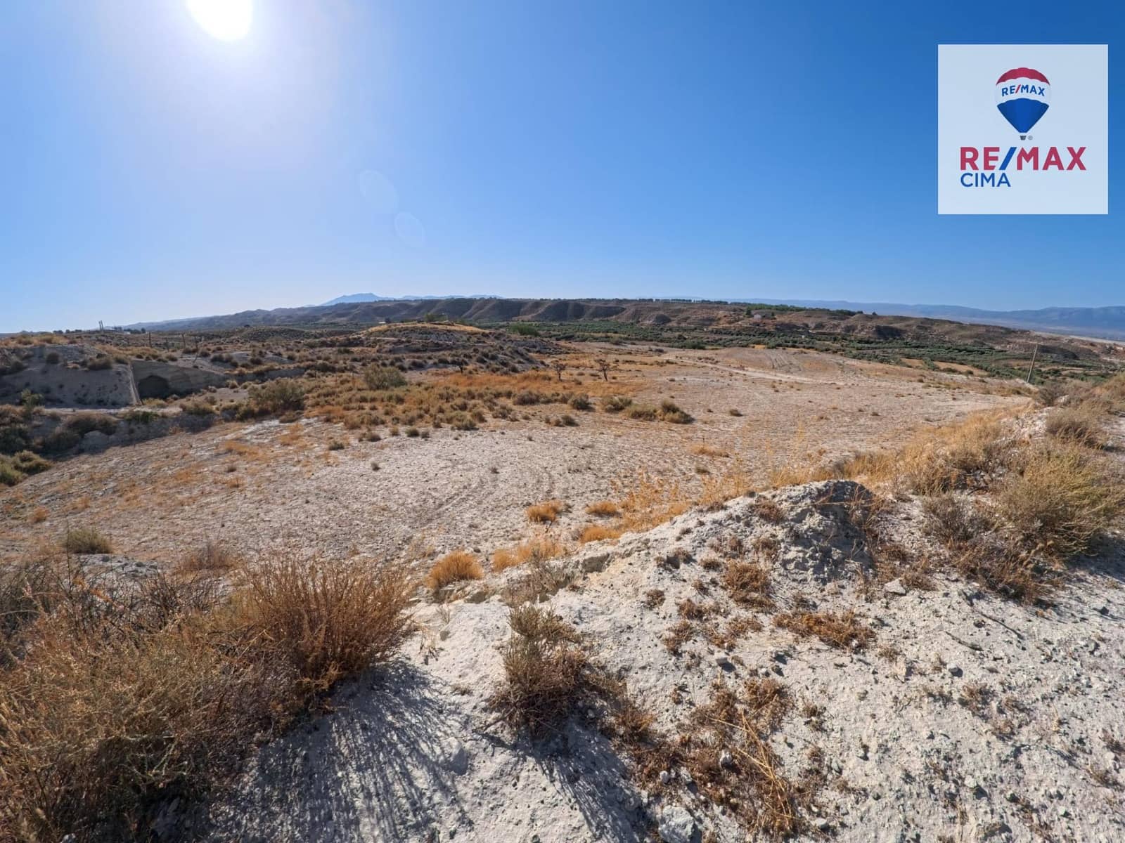 Finka/Dom wiejski na sprzedaż w Benamaurel - 50 000 € (Ref: 9335240)