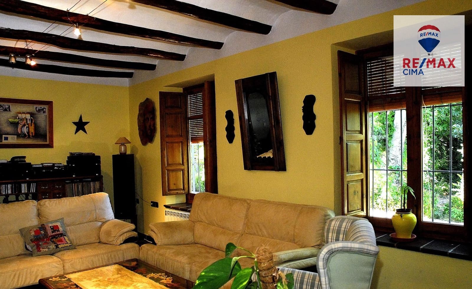 3 bedroom Villa for sale in Baza with garage - € 950,000 (Ref: 9338483)