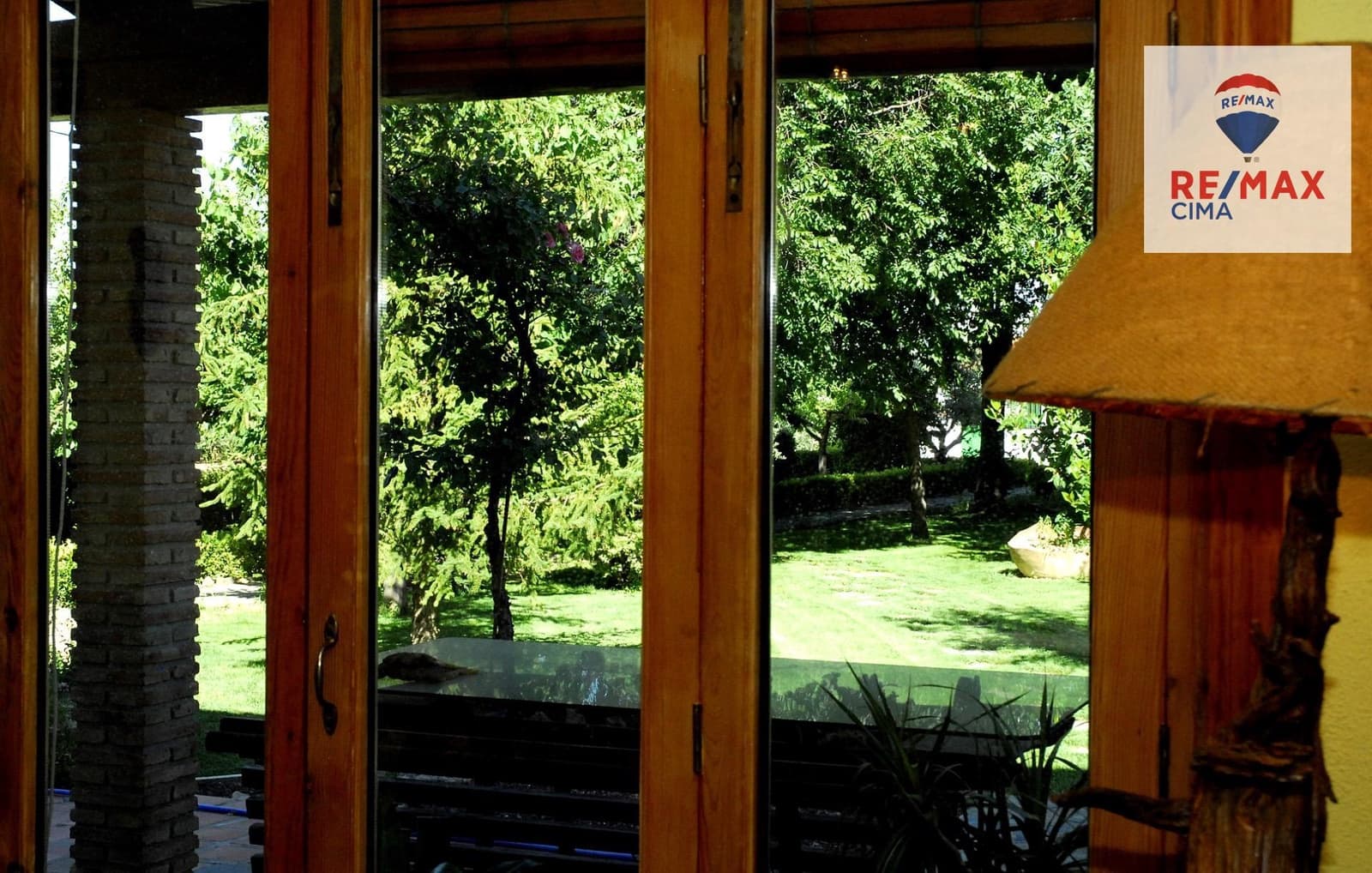 3 bedroom Villa for sale in Baza with garage - € 950,000 (Ref: 9338483)