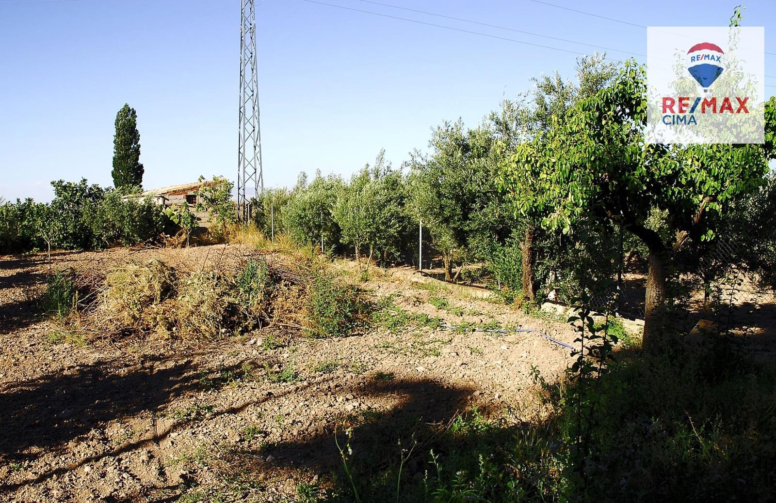 3 bedroom Villa for sale in Baza with garage - € 950,000 (Ref: 9338483)