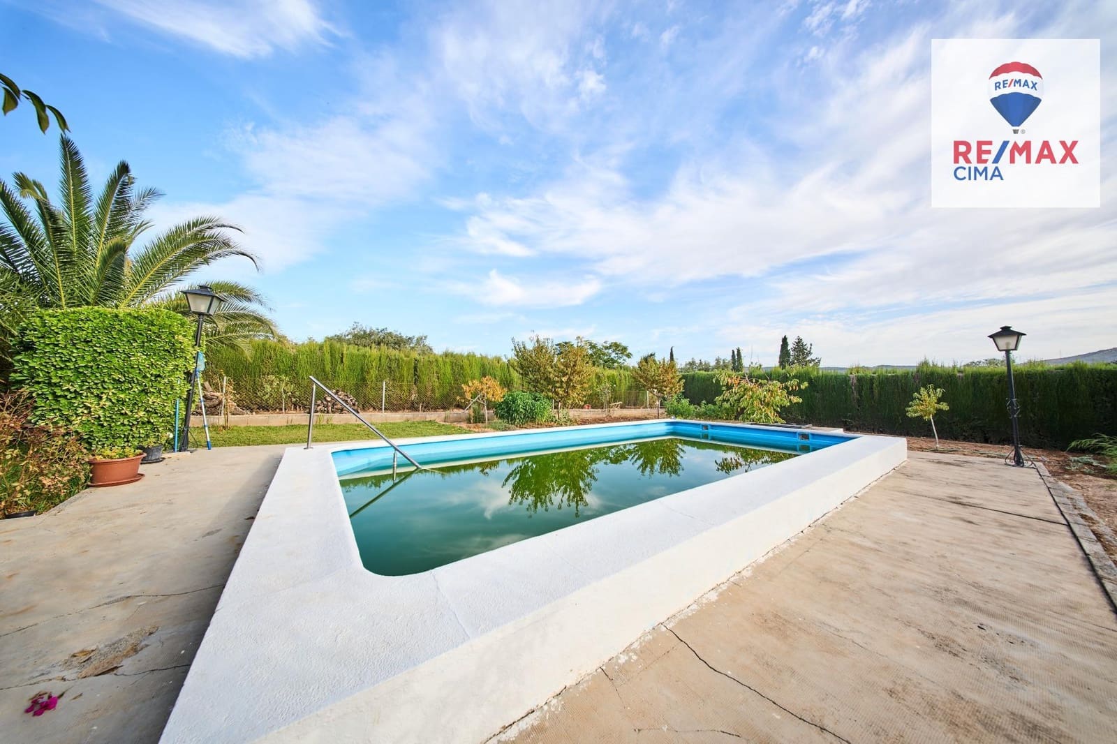 6 quarto Moradia para venda em Atarfe com piscina - 300 000 € (Ref: 9341392)