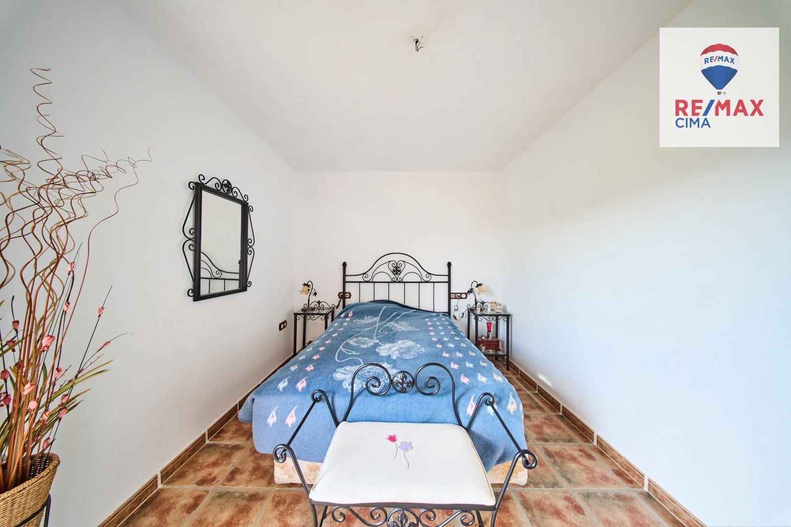 6 quarto Moradia para venda em Atarfe com piscina - 300 000 € (Ref: 9341392)