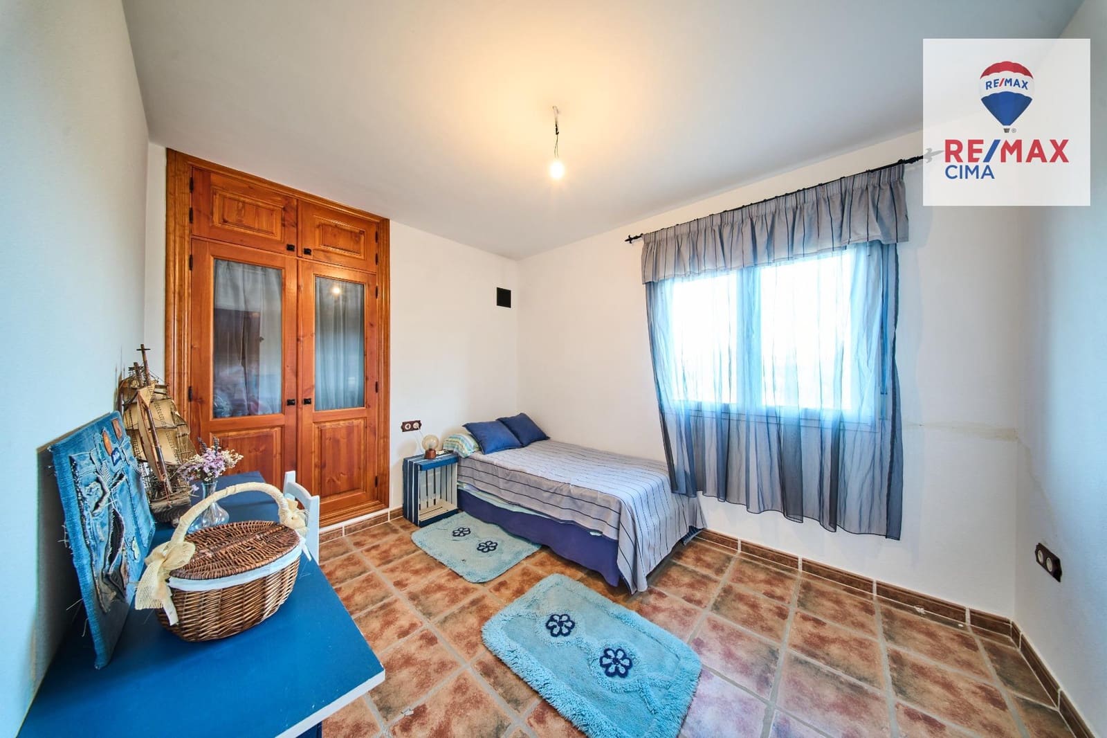 6 quarto Moradia para venda em Atarfe com piscina - 300 000 € (Ref: 9341392)