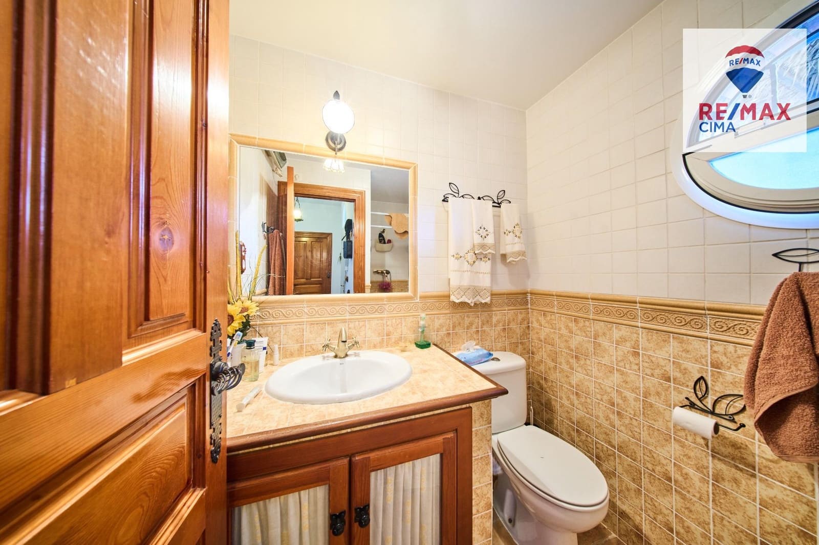 6 quarto Moradia para venda em Atarfe com piscina - 300 000 € (Ref: 9341392)
