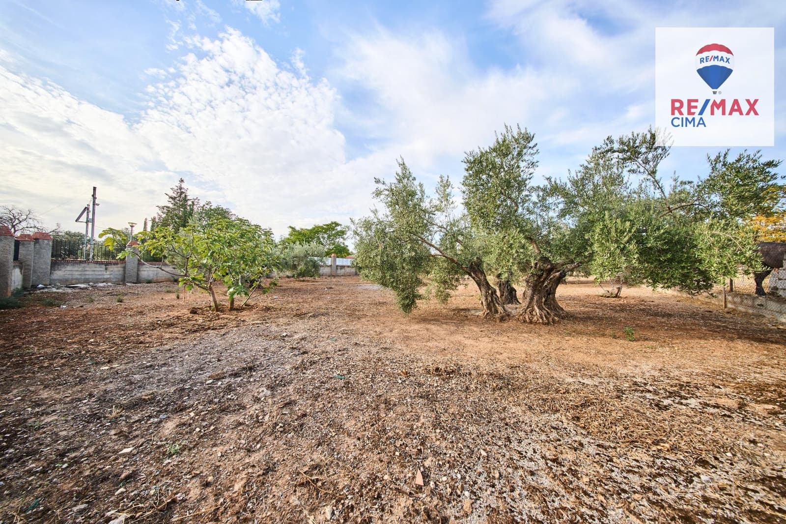 6 quarto Moradia para venda em Atarfe com piscina - 300 000 € (Ref: 9341392)