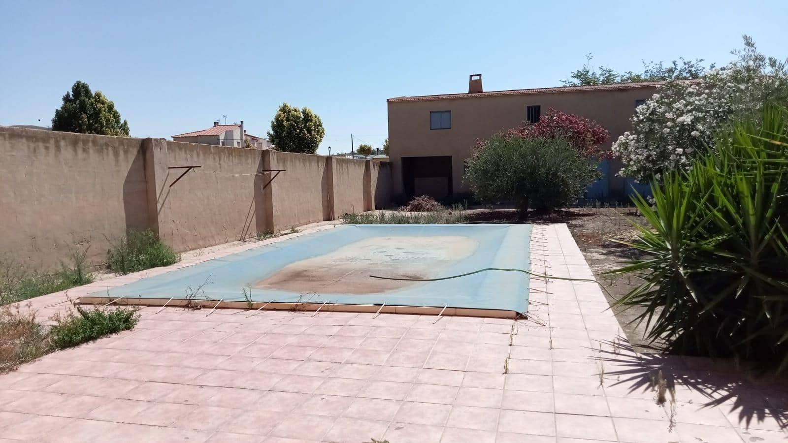 5 Zimmer Apartment zu verkaufen in Albacete Stadt mit Pool Garage - 255.000 € (Ref: 9344976)