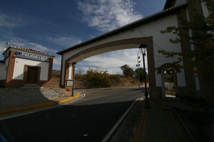 Building Plot for sale in Jun - € 65,000 (Ref: 9347633)