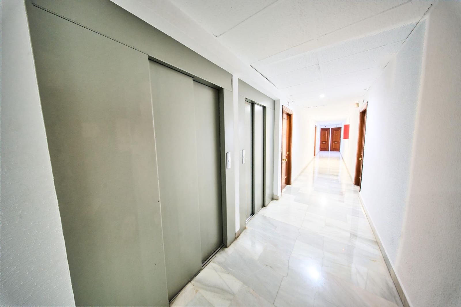 3 soveværelse Lejlighed til salg i Granada by - € 425.000 (Ref: 9349414)