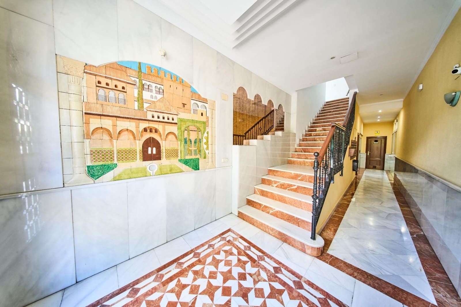 3 soveværelse Lejlighed til salg i Granada by - € 425.000 (Ref: 9349414)