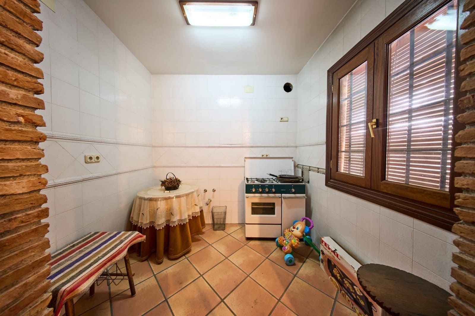 10 bedroom Commercial for sale in Albolote with garage - € 799,990 (Ref: 9349417)