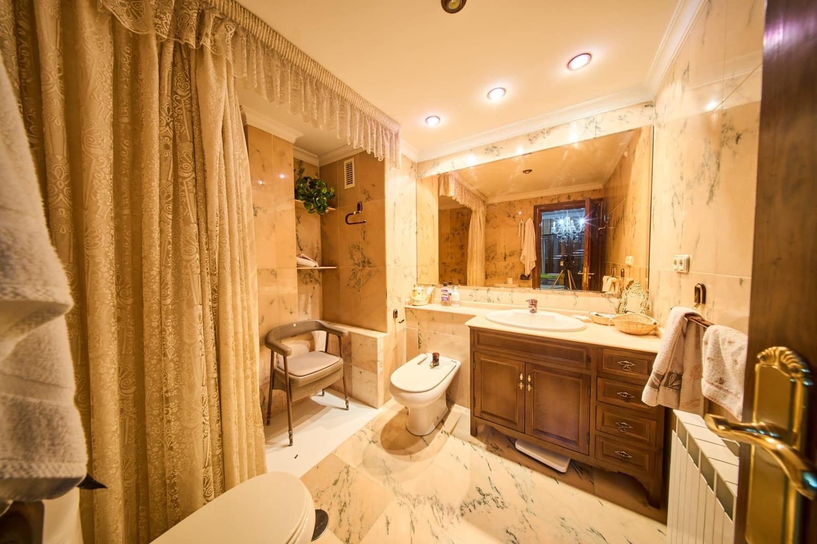 10 bedroom Commercial for sale in Albolote with garage - € 799,990 (Ref: 9349417)