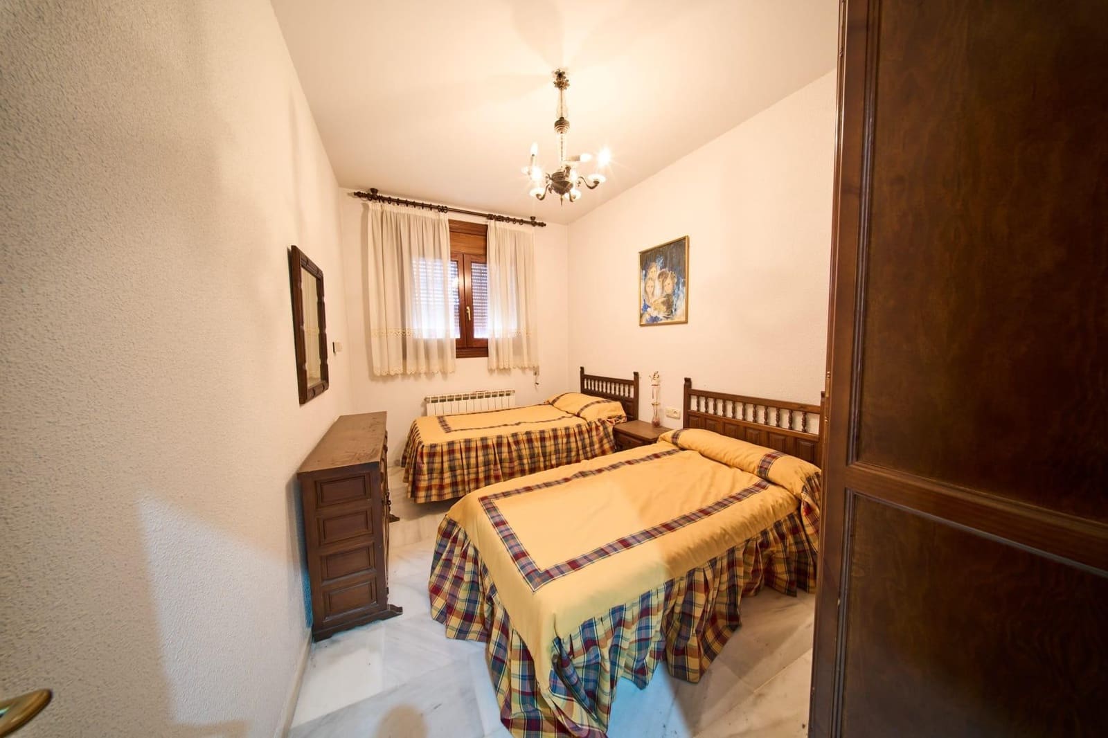 10 bedroom Commercial for sale in Albolote with garage - € 799,990 (Ref: 9349417)