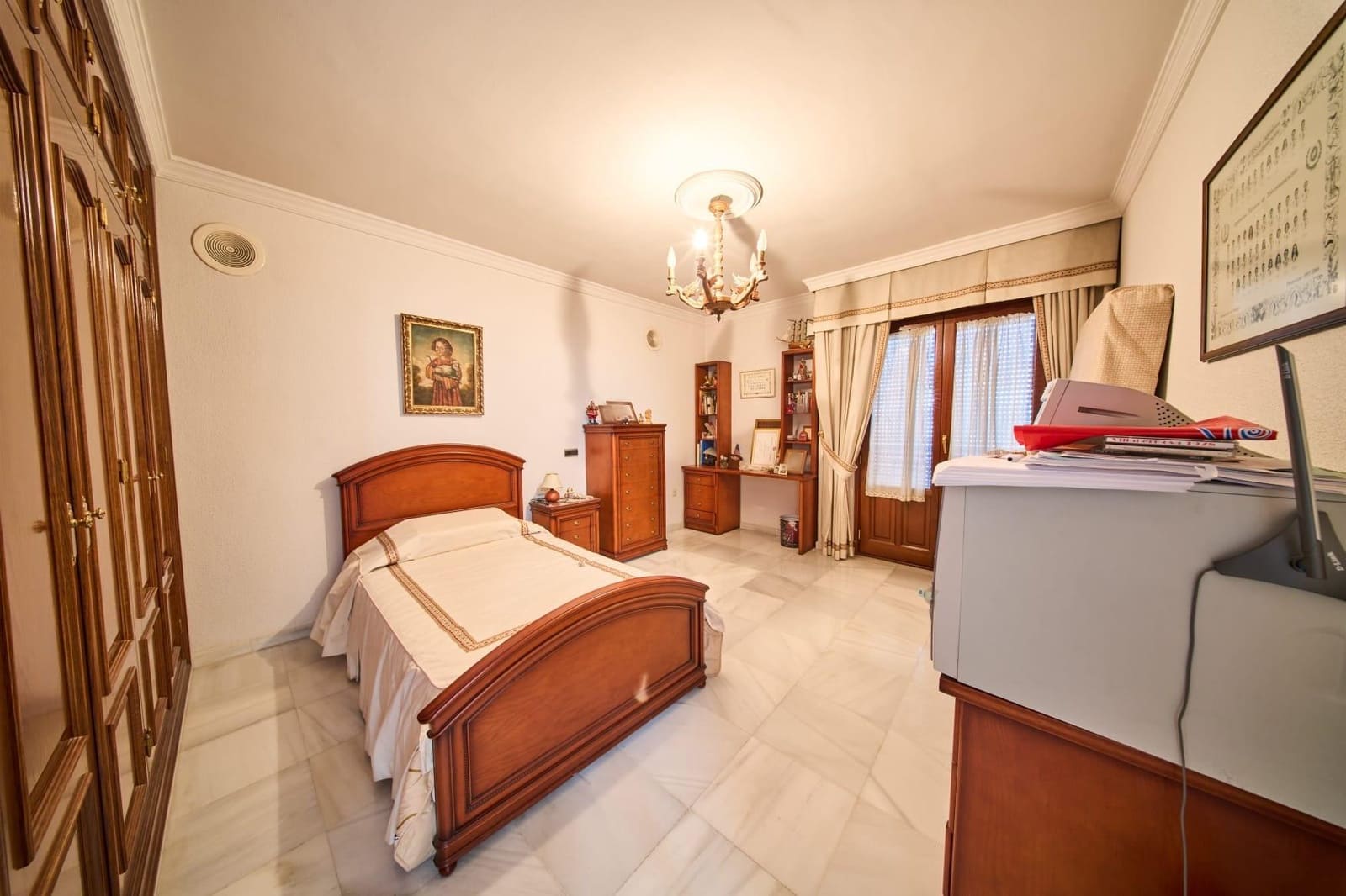 10 bedroom Commercial for sale in Albolote with garage - € 799,990 (Ref: 9349417)