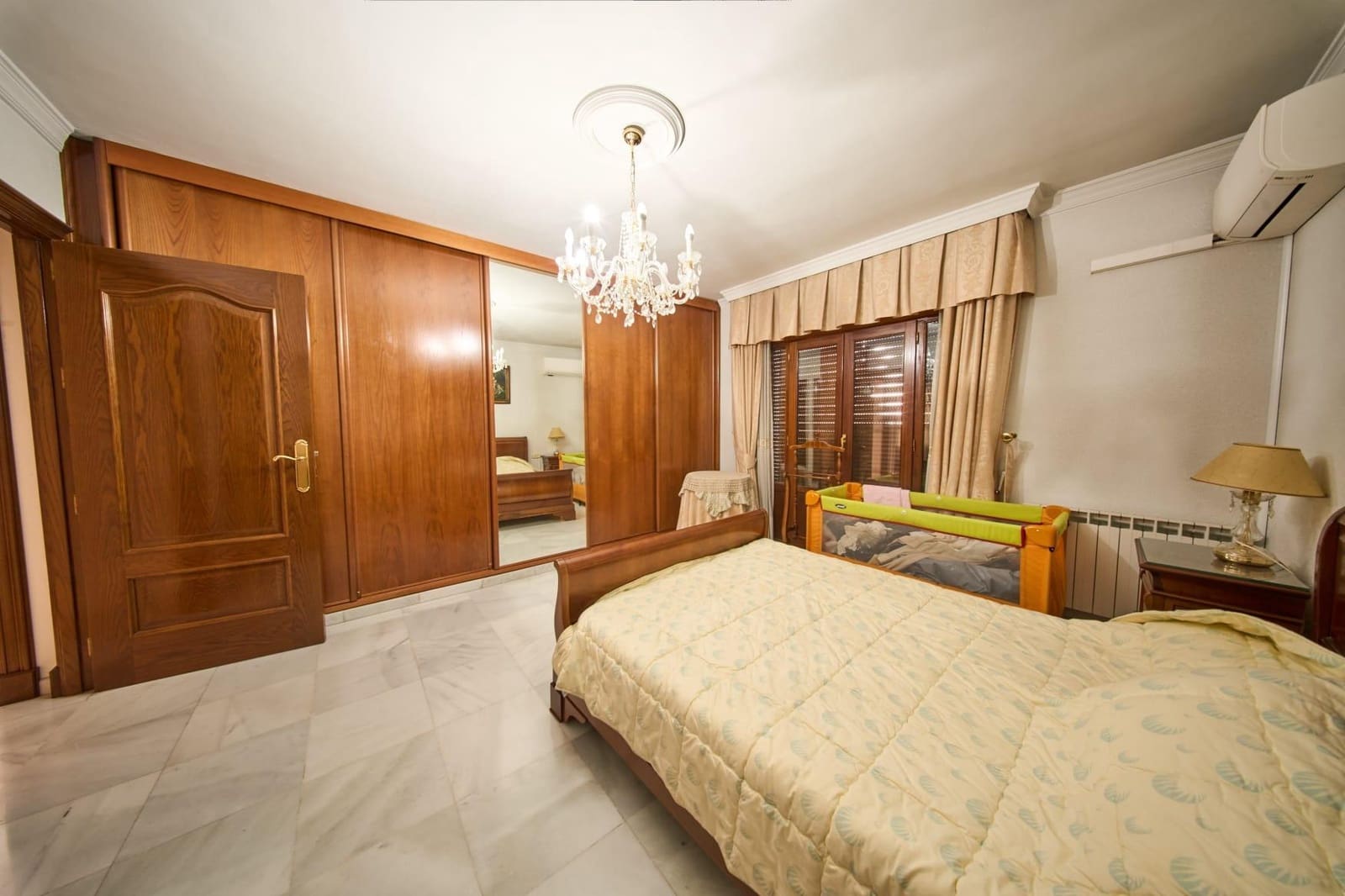 10 bedroom Commercial for sale in Albolote with garage - € 799,990 (Ref: 9349417)