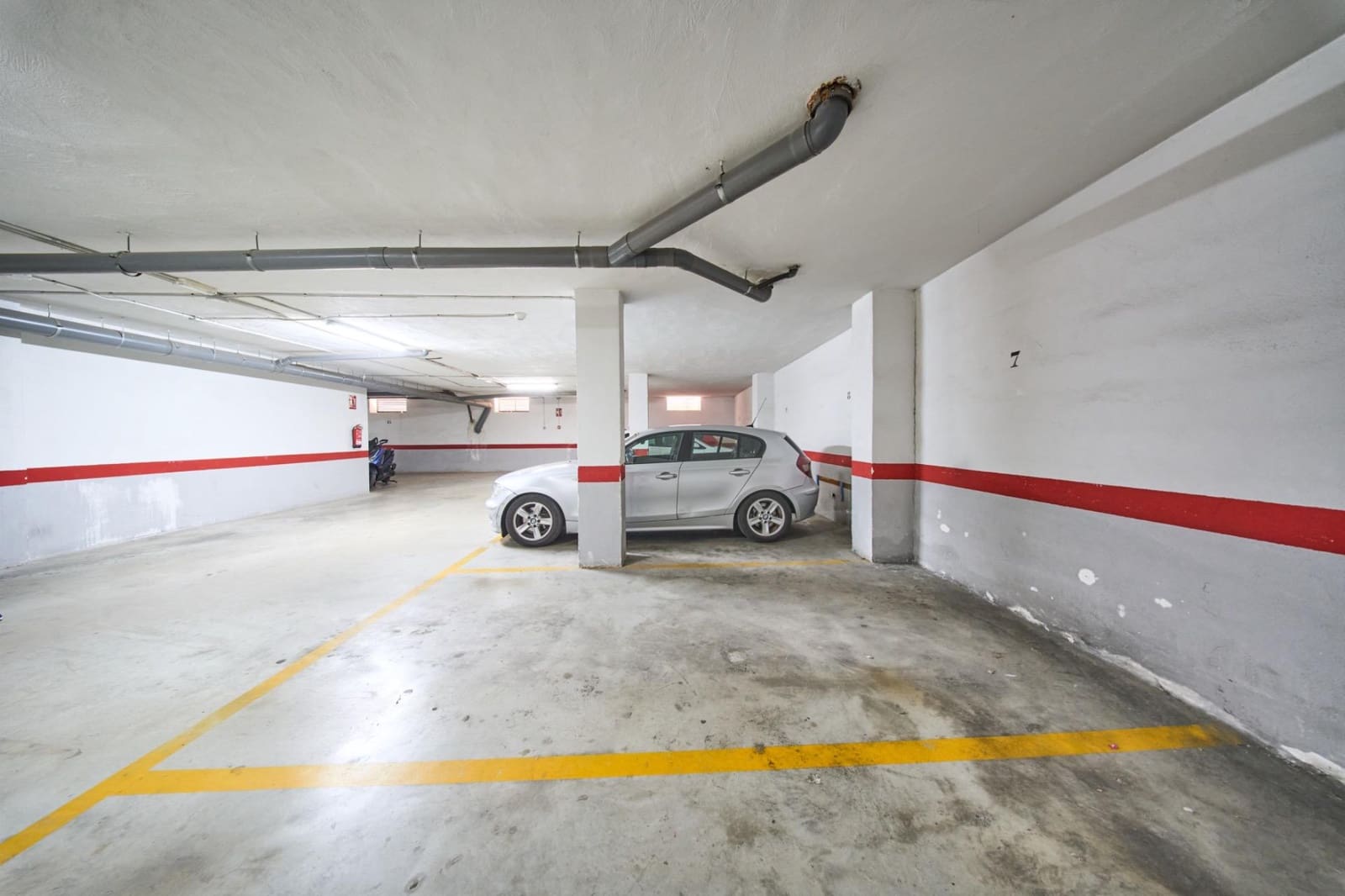 2 slaapkamer Flat te koop in Cullar Vega met garage - € 139.900 (Ref: 9359456)