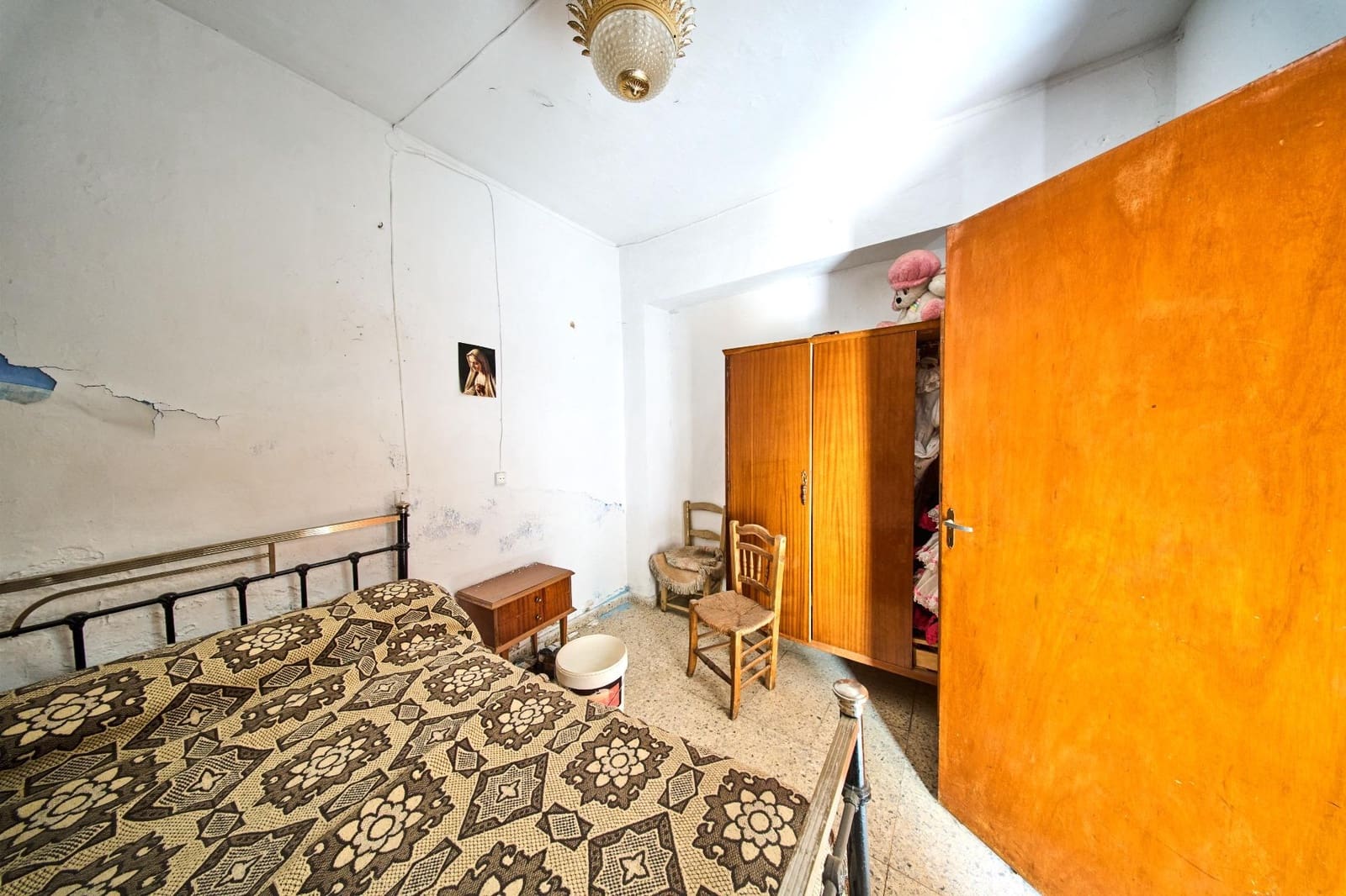 3 bedroom Terraced Villa for sale in Huetor Tajar - € 72,500 (Ref: 9362532)