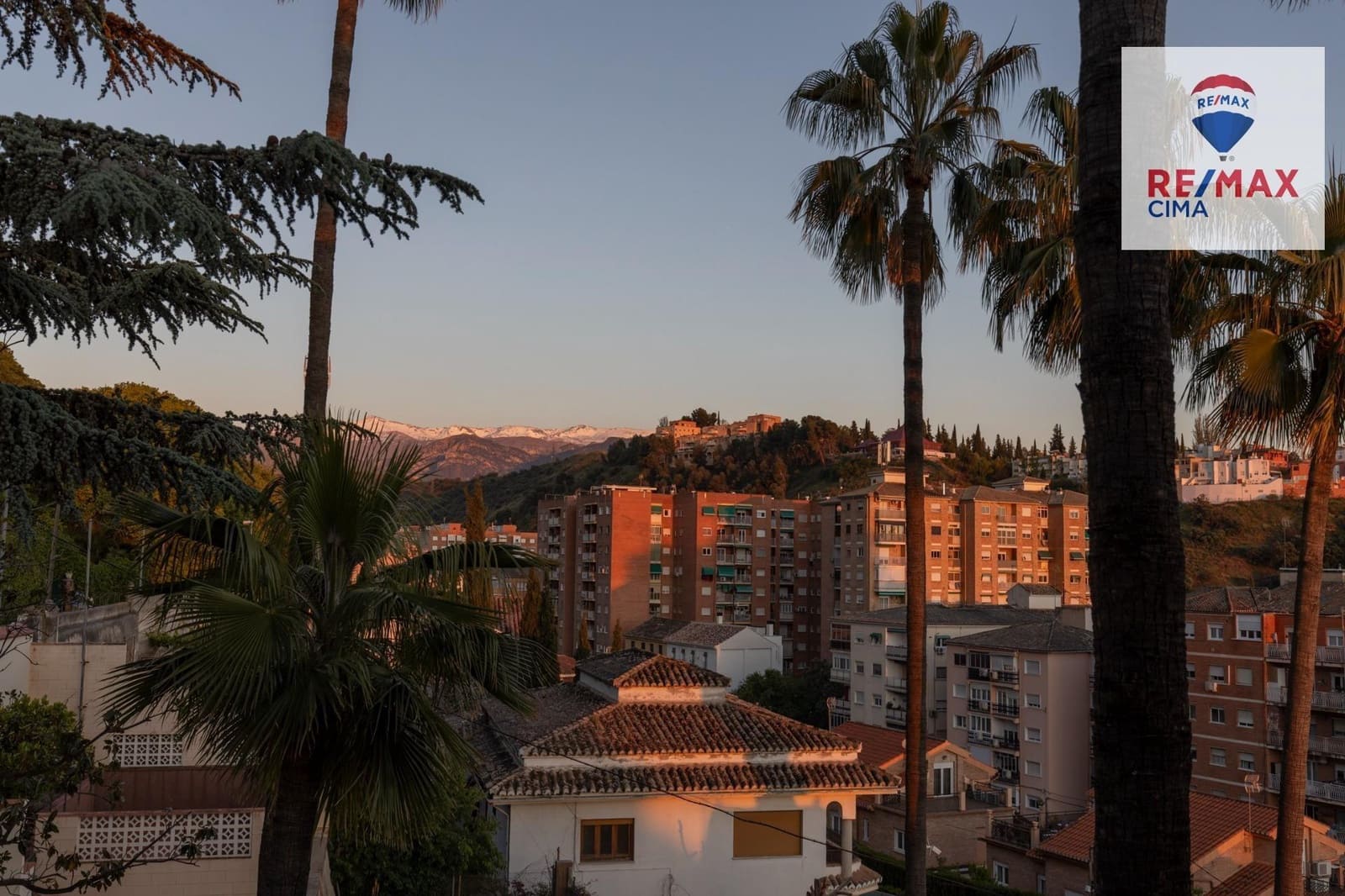 7 sypialnia Willa na sprzedaż w Miasto Grenada z basenem - 1 490 000 € (Ref: 9367394)