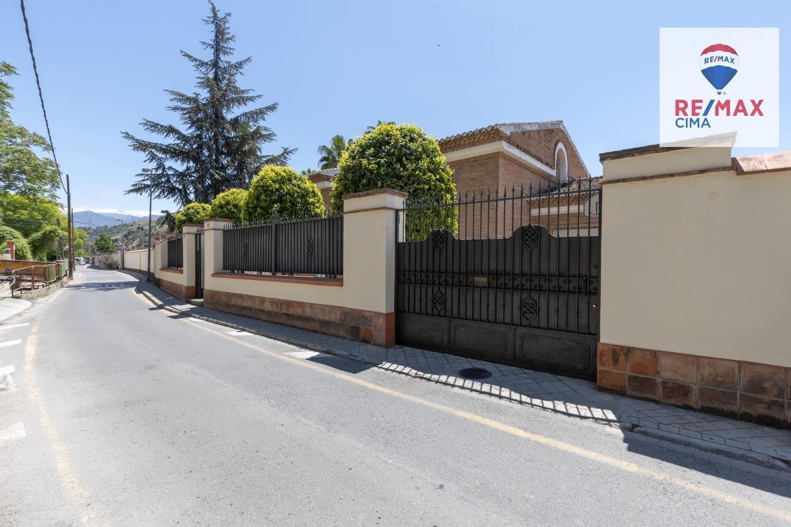 7 sypialnia Willa na sprzedaż w Miasto Grenada z basenem - 1 490 000 € (Ref: 9367394)