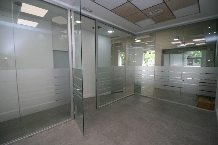 3 soveværelse Erhverv til leje i Granada by - € 3.900 (Ref: 9367397)