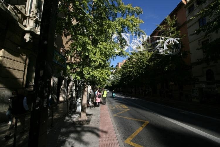 3 soveværelse Erhverv til leje i Granada by - € 3.900 (Ref: 9367397)